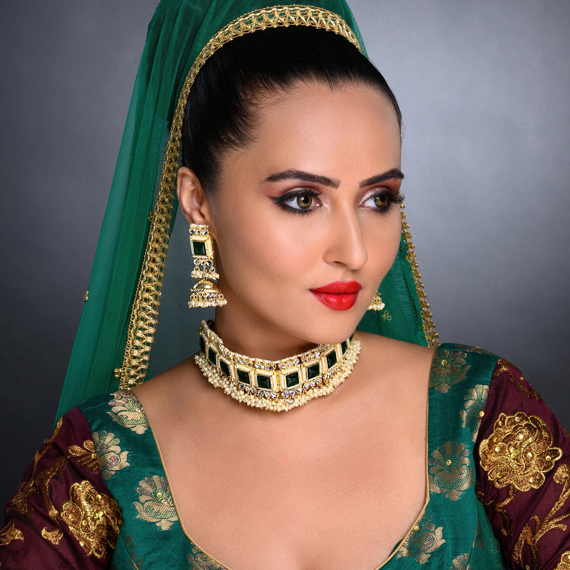 Sukkhi Classic Pearl Gold Plated Kundan Choker Necklace Set Worn By Karisma Kapoor