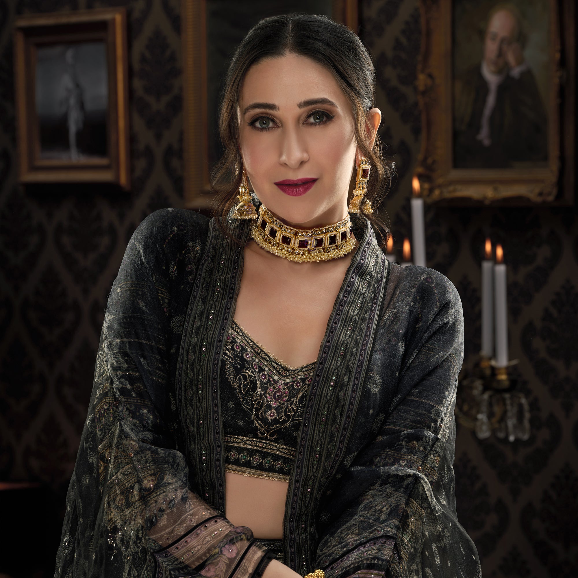 Sukkhi Dazzling Pearl Gold Plated Kundan Choker Necklace Set Worn By Karisma Kapoor