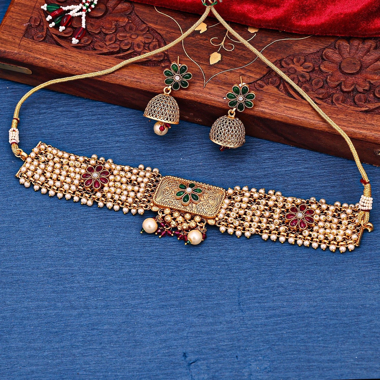 Sukkhi Designer Stunning Pearl Choker Gold Plated Necklace Set For Women