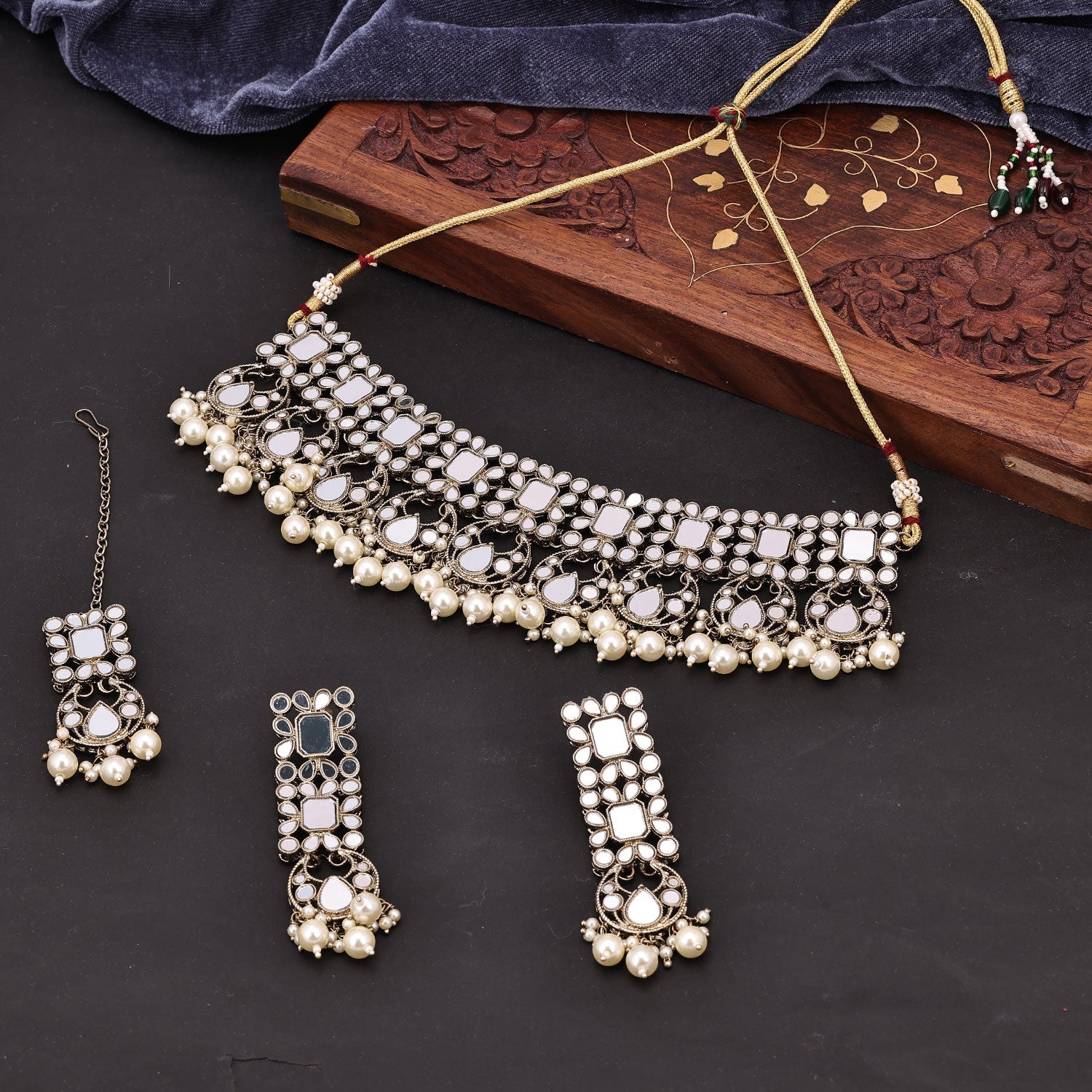 Sukkhi Pretty Mirror & Pearl Choker Gold Plated Golden Necklace Set For Women