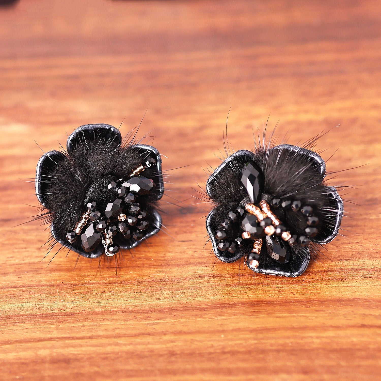 Sukkhi Delicate Stud Pearl Black Acrylic Earring For Women