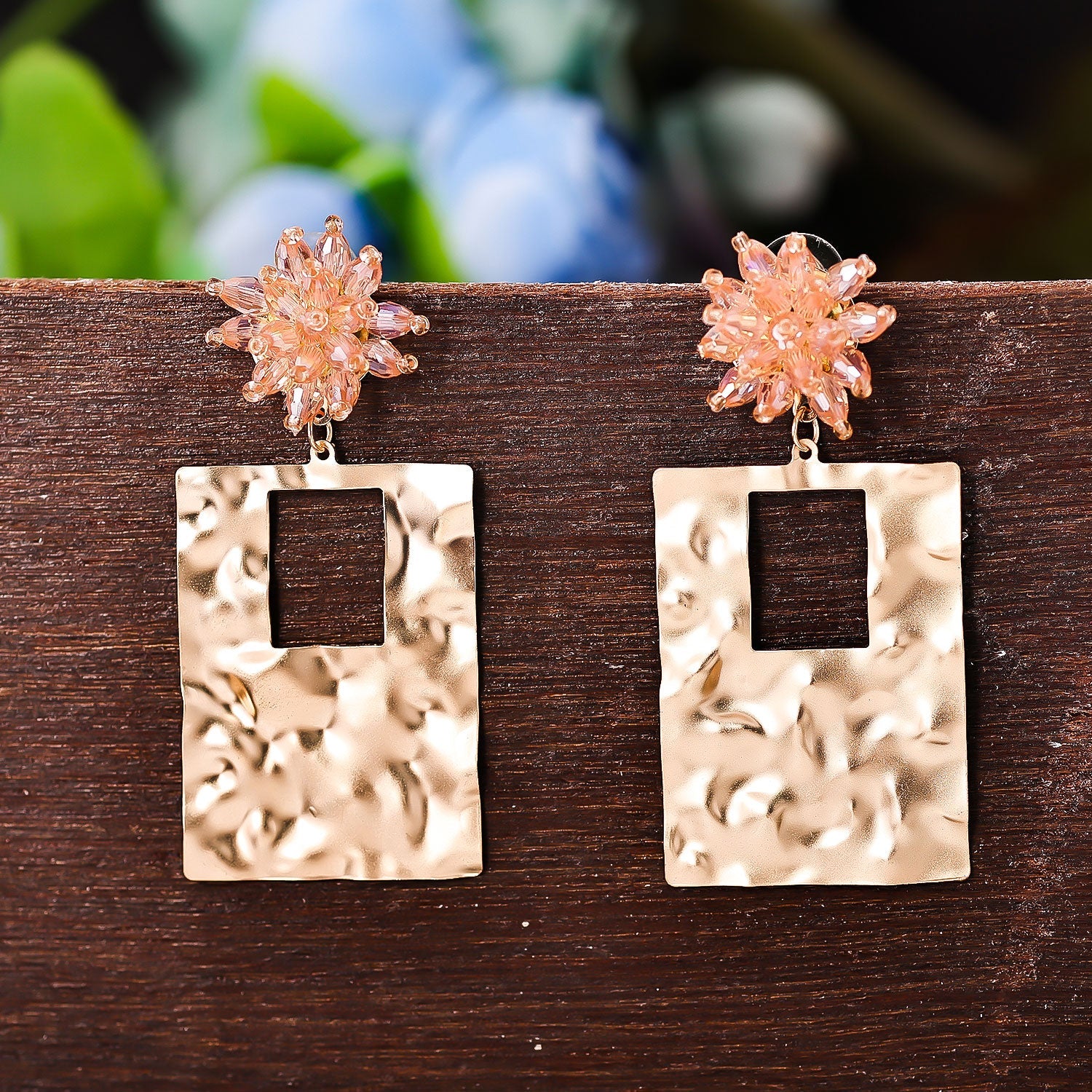 Sukkhi Fashionable Drop Pearl Golden Gold Plated Earring For Women