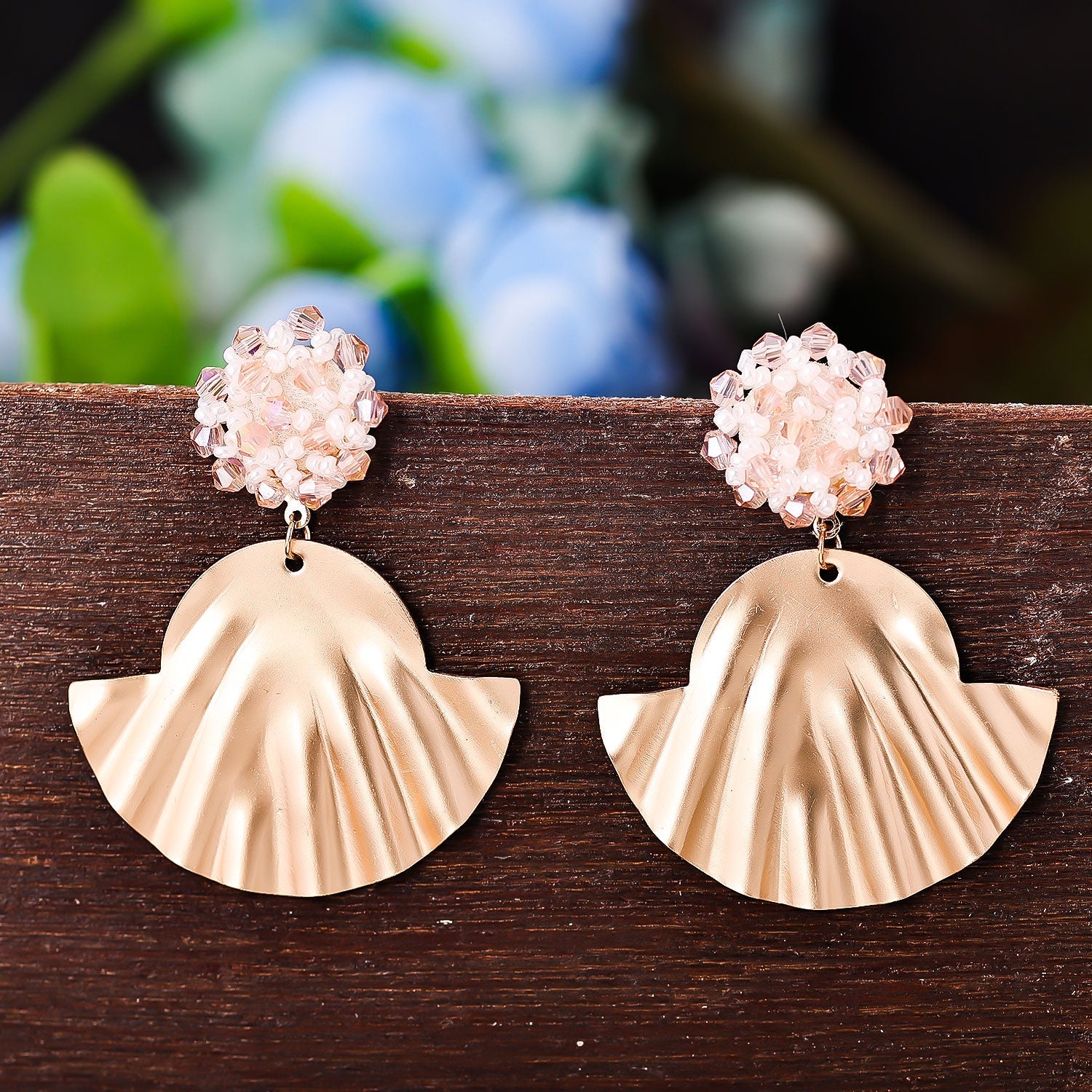 Sukkhi Glitzy Drop Pearl Golden Gold Plated Earring For Women