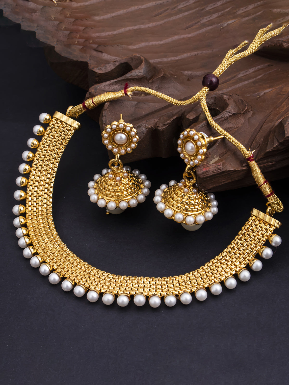 Sukkhi Glorious Gold Plated Pearl Choker Necklace Set For Women 2719NGLDPP1250
