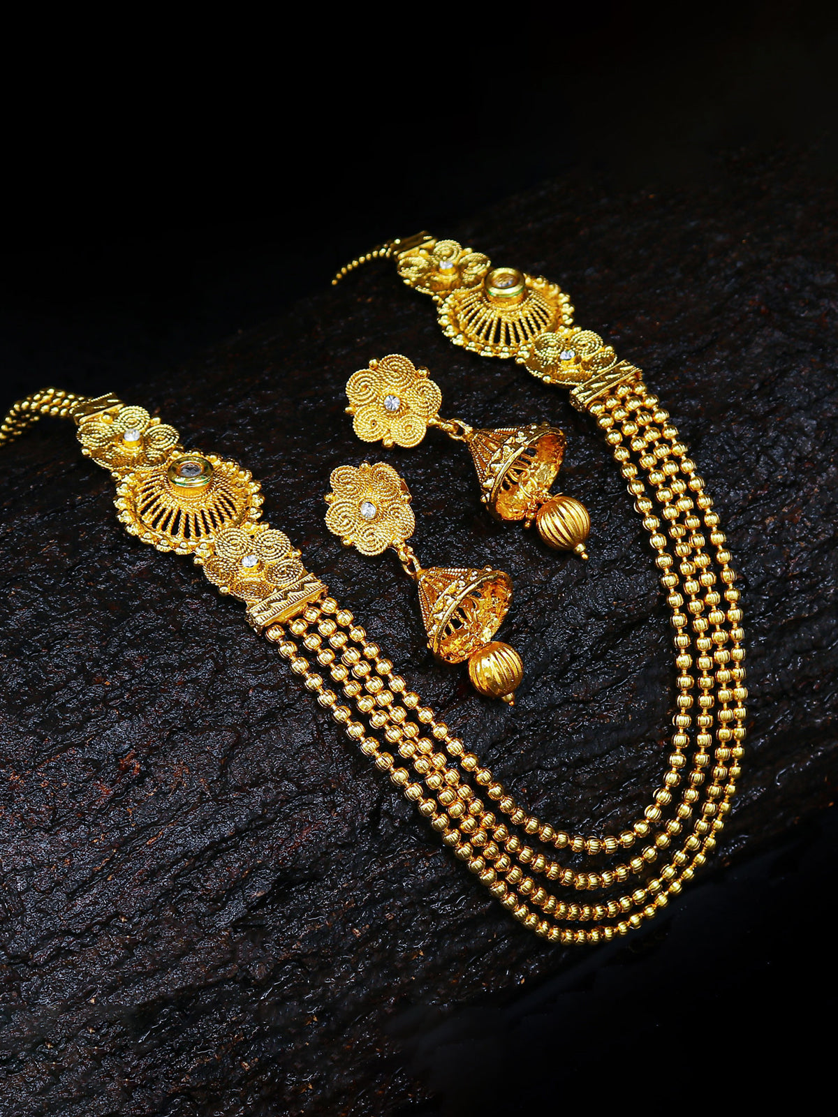 Sukkhi Stylish Gold Plated Kundan Multi-String Necklace Set For Women 3250NGLDPKN1000