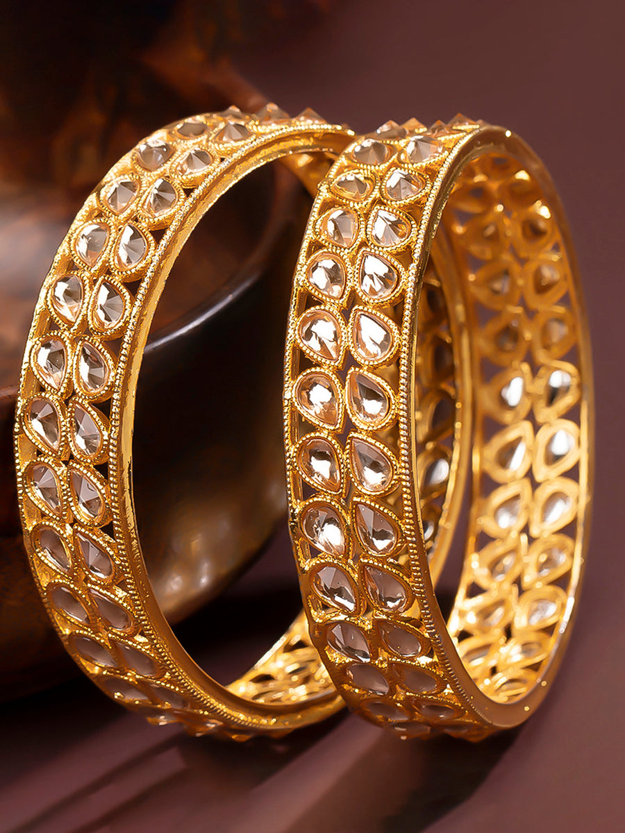Sukkhi Beguiling Gold Plated Kundan (Set of 2) Bangle For Women B100503