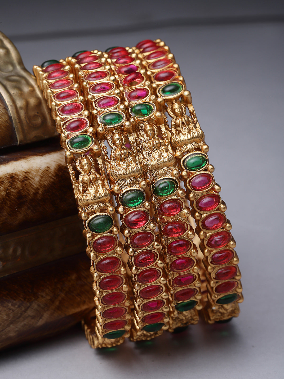 Sukkhi Beautiful Traditional Gold Plated Red And Green Bracelet Bangle Set Jewellery for Women & Girls | Set of 4 Latest Design | Birthday Anniversary Gift for Women|B105868