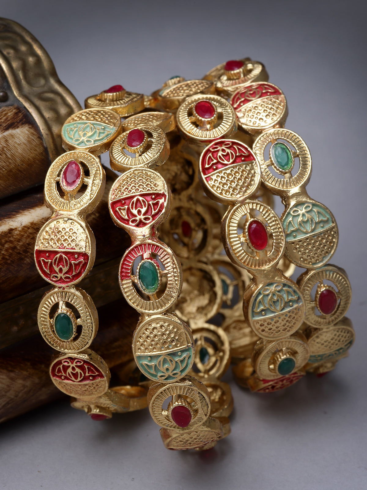 Sukkhi Southwest-Inspired Gold Plated White AD Stone With Meenakari Worked Bracelet Bangle Set Jewellery for Women & Girls|Set of 4 Latest Design|Birthday Anniversary Gift for Women|B105884