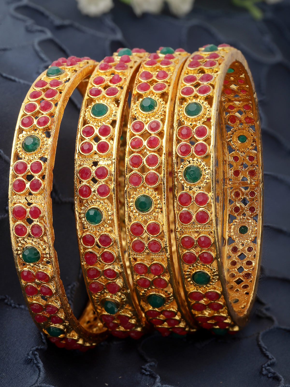 Sukkhi Universal Trendy Gold Plated Red And Green Bracelet Bangle Set Jewellery for Women & Girls|Set of 4 Latest Design|Birthday Anniversary Gift for Women|B105934