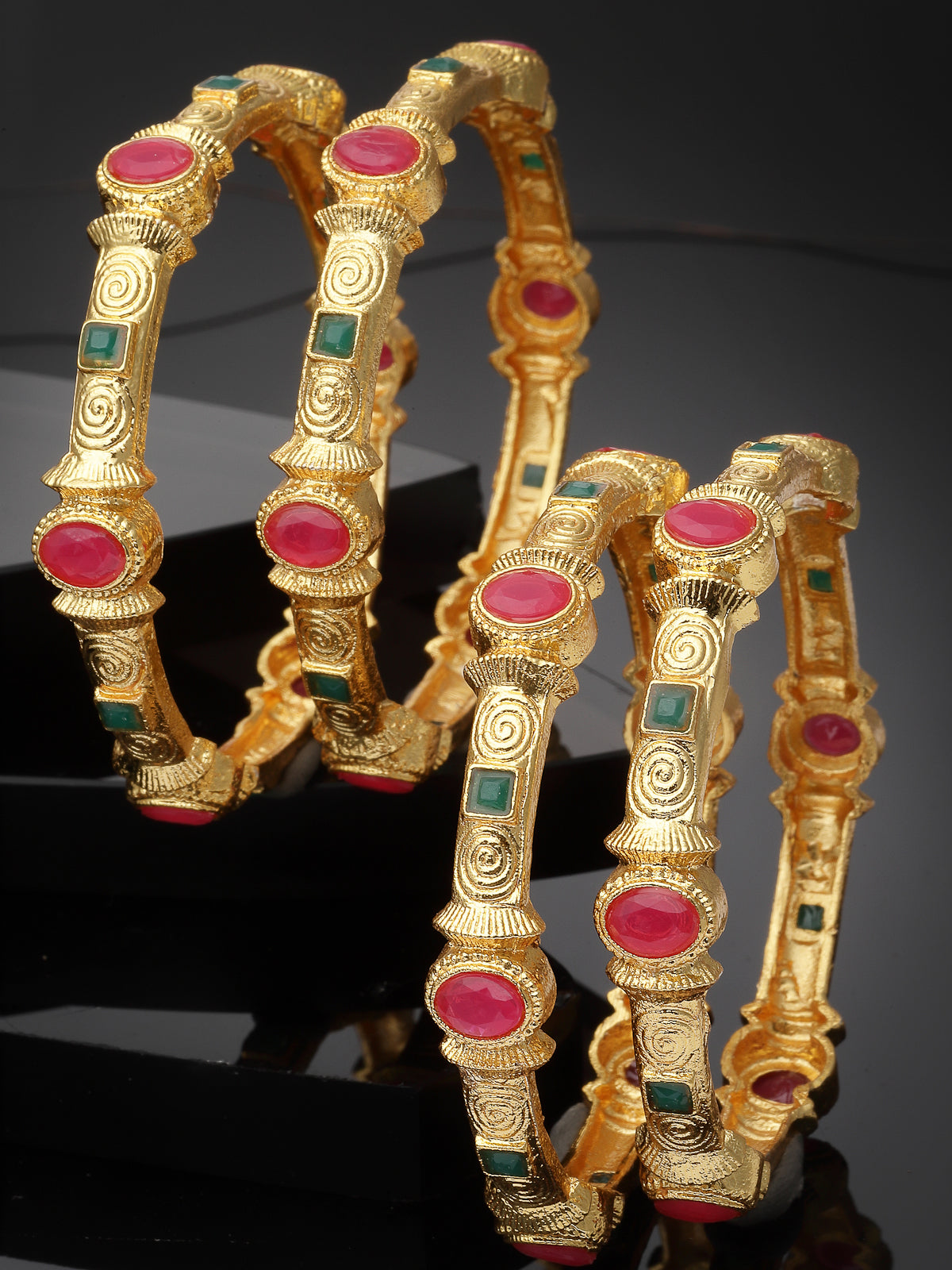 Sukkhi Classic-Inspired Gold Plated Red And Green Bracelet Bangle Set Jewellery for Women & Girls|Set of 4 Latest Design|Birthday Anniversary Gift for Women|B105964