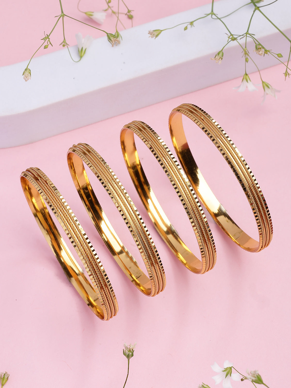 Sukkhi Indian Traditional One Gram Gold Plated Set of 4 Bangle Jewellery For Women & Girls|Gifts for Wife Girlfriend Mother Sister|B107304