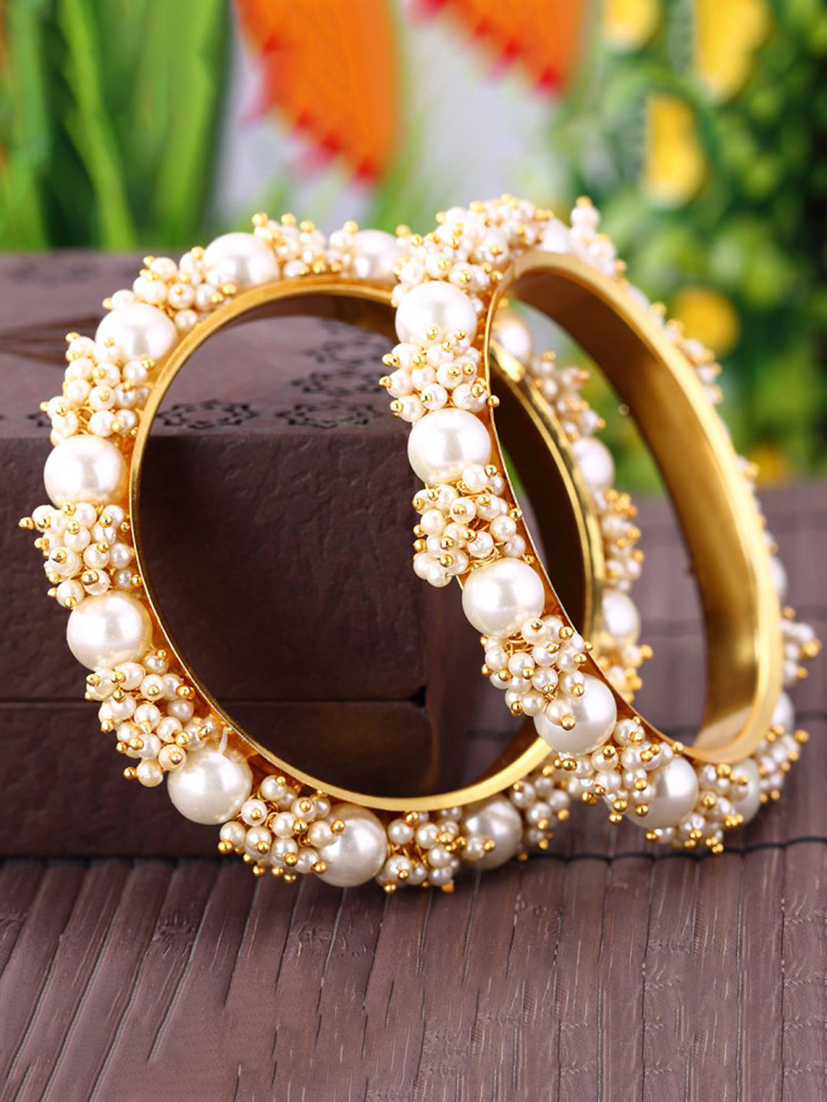 Sukkhi Ravishing Gold Plated Pear Bangle Set For Women B72523GLDPPA022018