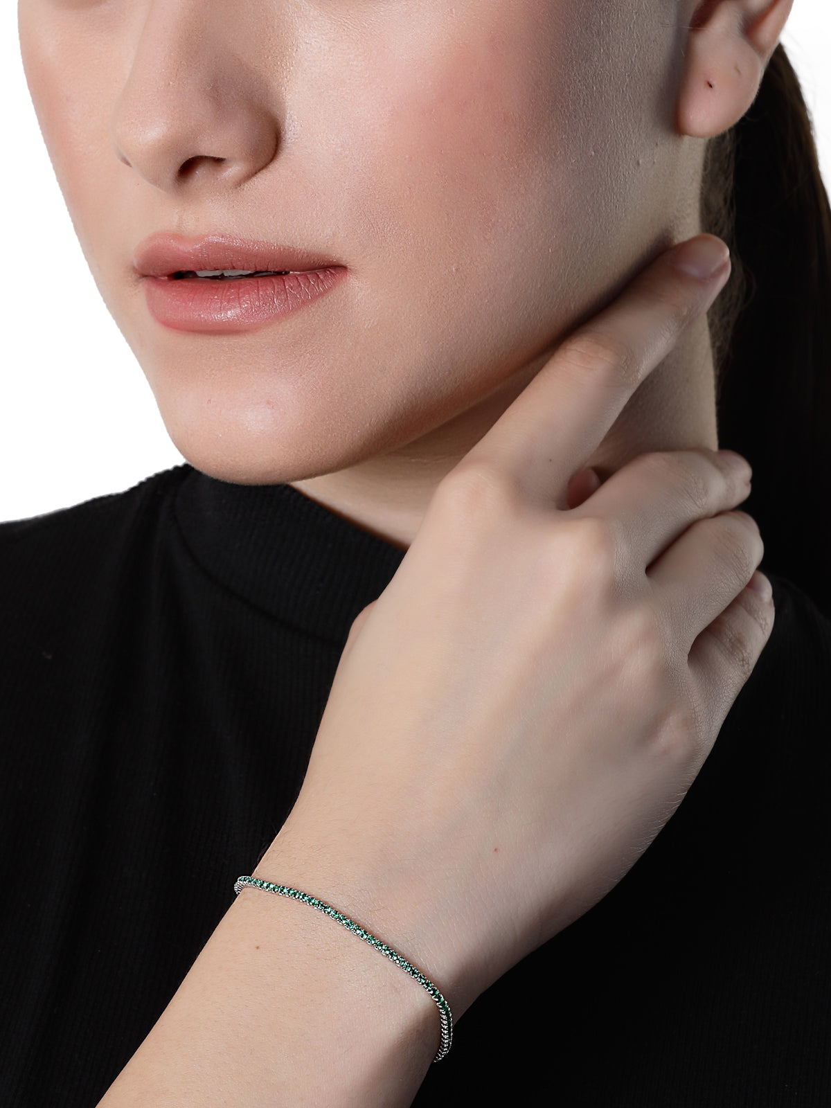 Pissara by Sukkhi Stylish 925 Sterling Silver Square Shaped Cubic Zirconia Tennis Bracelets For Women & Girls|with Authenticity Certificate, 925 Stamp & 6 Months Warranty BC105074