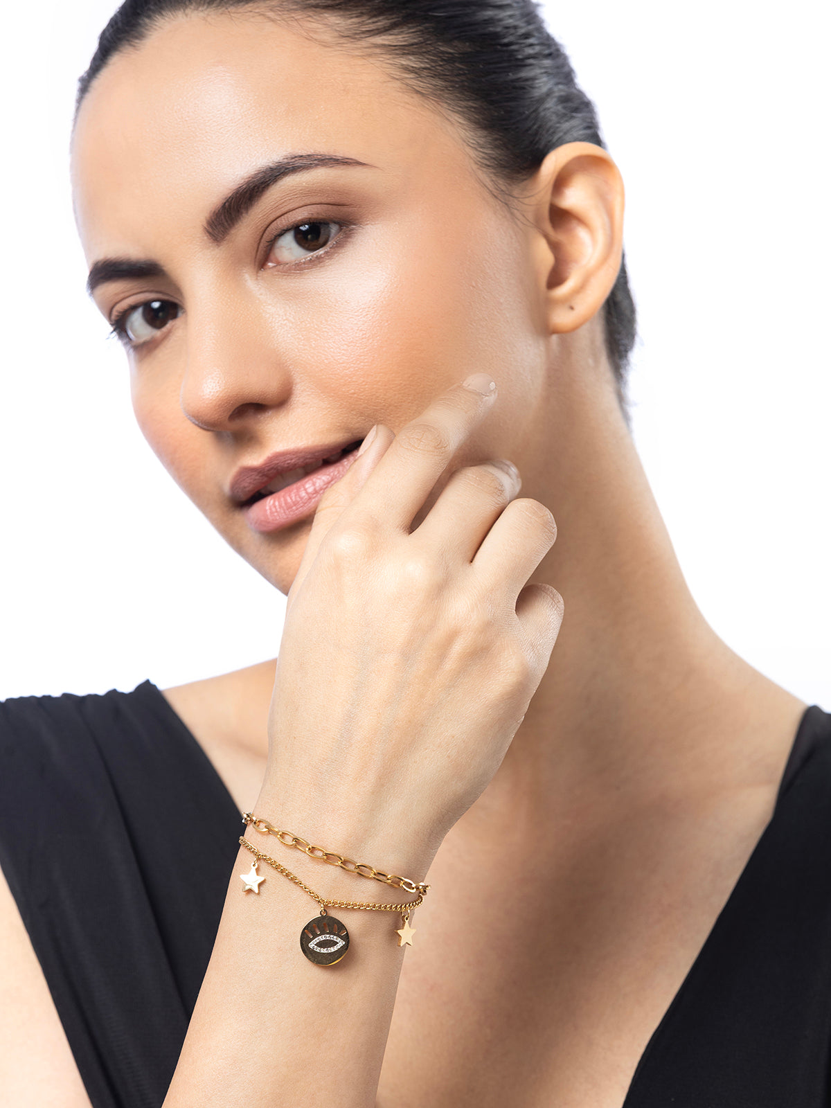 Scintillare By Sukkhi Evil Eye 18kGold Plated with Stainless Steel Charm Adjustable Bracelet Jewellery for Women & Girls|Anti Tarnish Jewellery|Gifts for Wife Girlfriend Mother Sister|BC107072