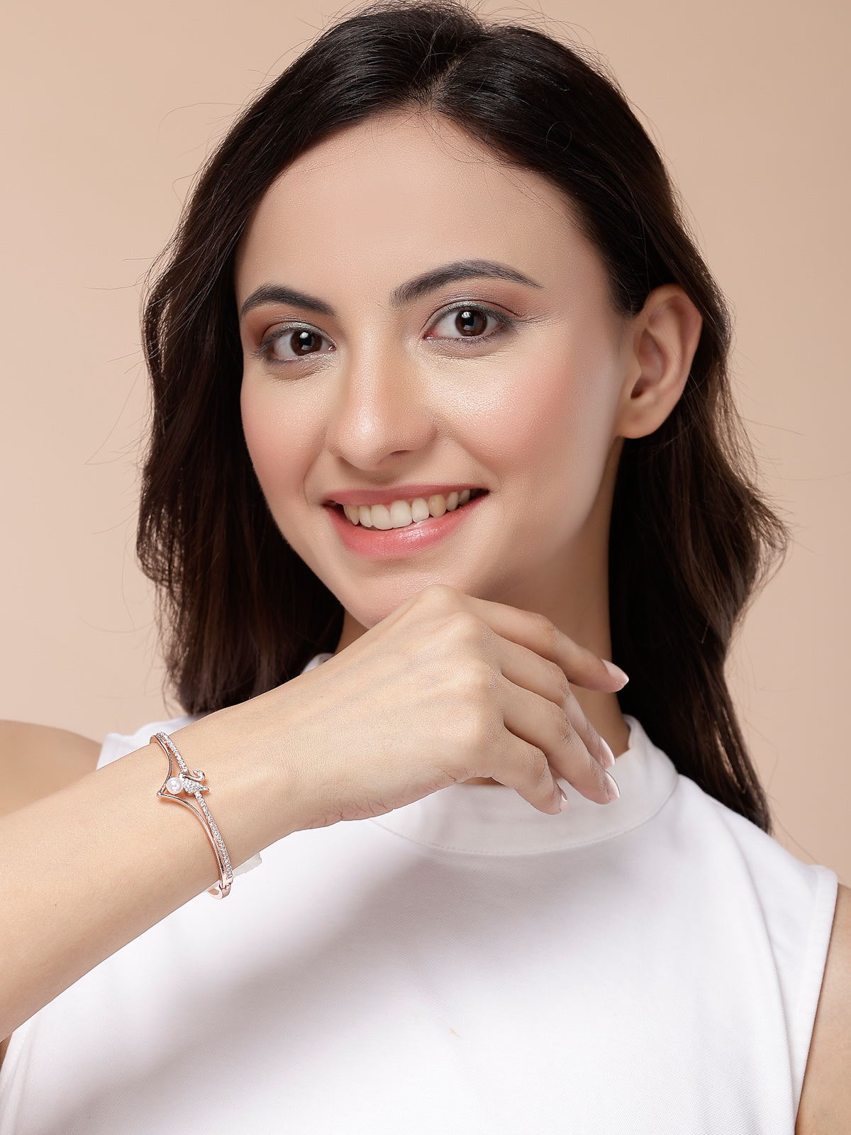 Scintillare By Sukkhi Versatile Fashionable Rose Gold with Crystal Stone Studded Duck Shaped Stylish Kada Bangle Bracelet Jewellery for Women & Girls|BC107131