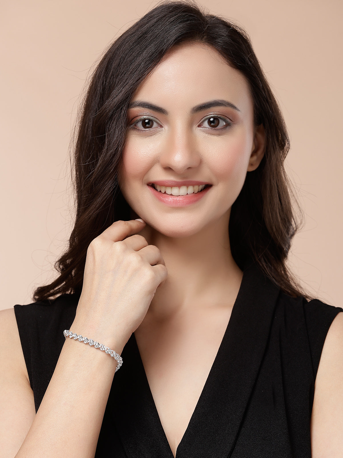 Scintillare By Sukkhi Bewitching Stylish Platinum Plated Crystal Diamond Studded Silver Adjustable Bracelet Jewellery for Women & Girls|Gifts for Wife Girlfriend Mother Sister|BC107152