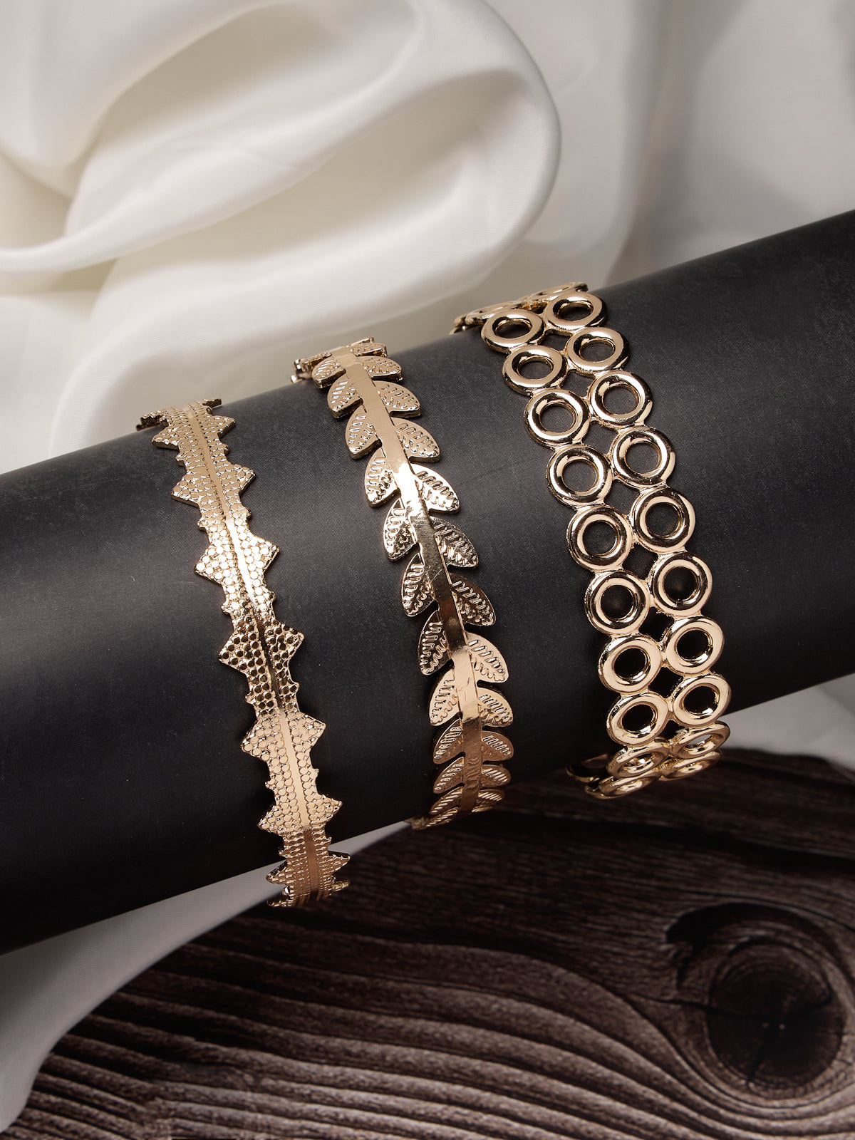 Scintillare by Sukkhi Trendy Latest Stackable Design Gold Plated Cuff Kada Style Combo Bangle Bracelet for Women & Girls (Set of 3)|Birthday Gift for Women|(Golden) One Size|CBBC106648