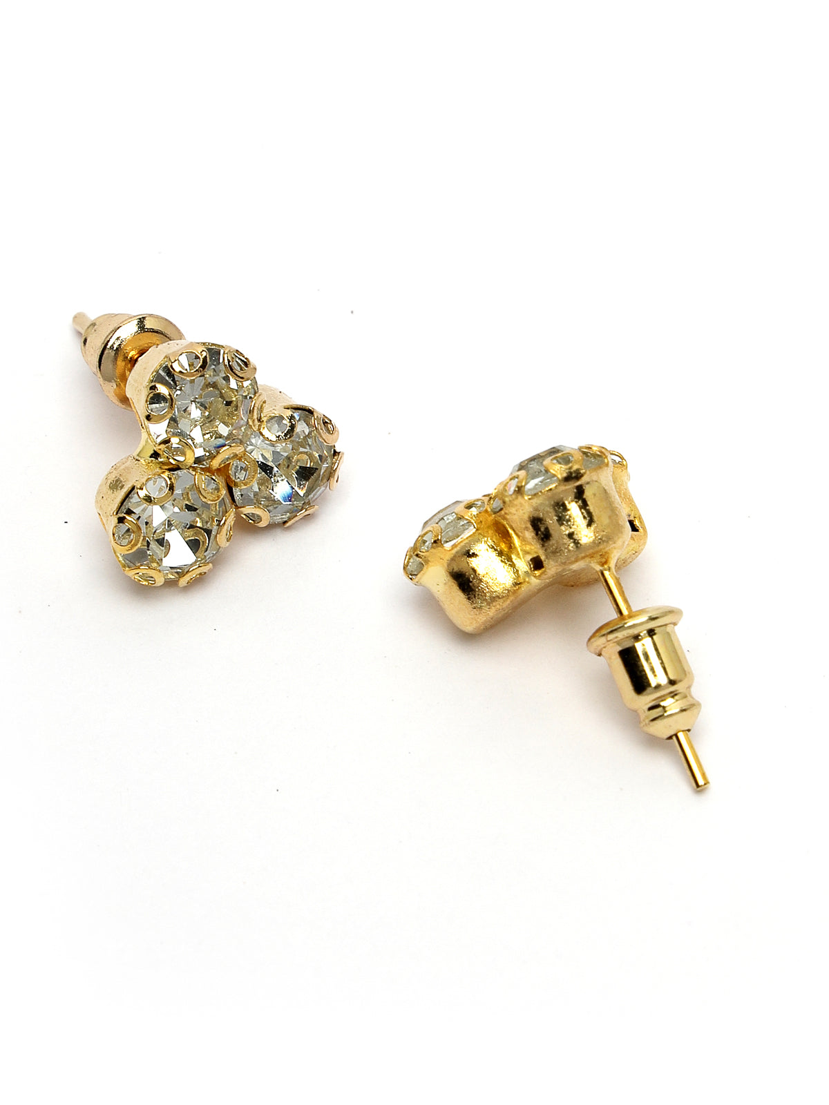 Sukkhi Decorative Crystals Stones Studded Gold Plated Choker Necklace Set with Studs Earrings & Adjustable Bracelet Combo Jewellery Set For Women & Girls|Set of 1|CBMIX106867