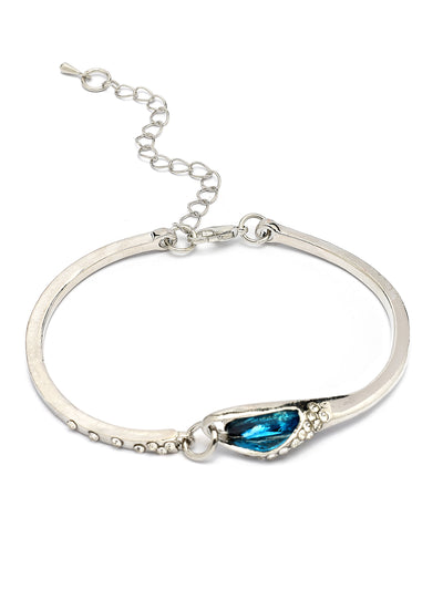 Scintillare By Sukkhi Italian Fashionable Design Rhodium Plated Crystal Stone Studded Non Precious Metal Blue Pendant with Dangle Earring Bracelet Combo Jewellery for Women & Girls|CBMIX107209