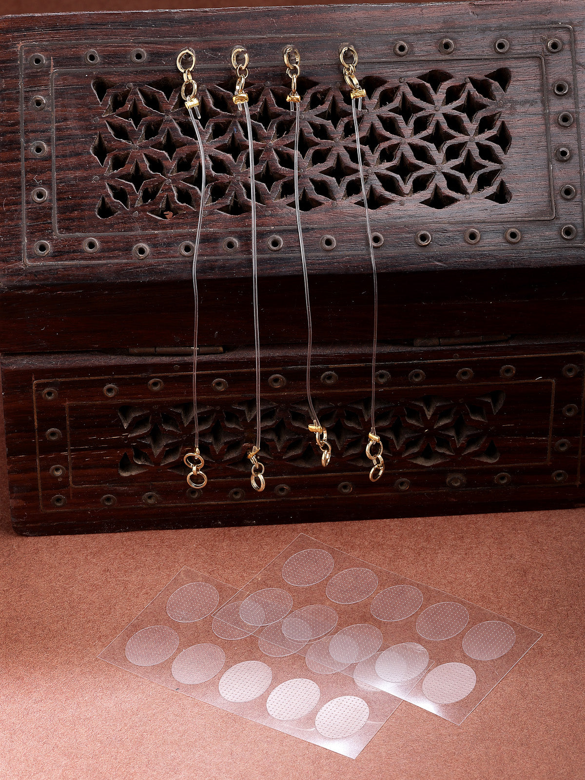 Scintillare By Sukkhi Gold Plated Invisible Transparent Stretchable Adjustable Lightweight Ear Chain for Heavy Earrings Comfortable Ear Support for Women & Girls|2 Pair with Invisible Ear Lobe & 20 Support Patches|CBMIX107211