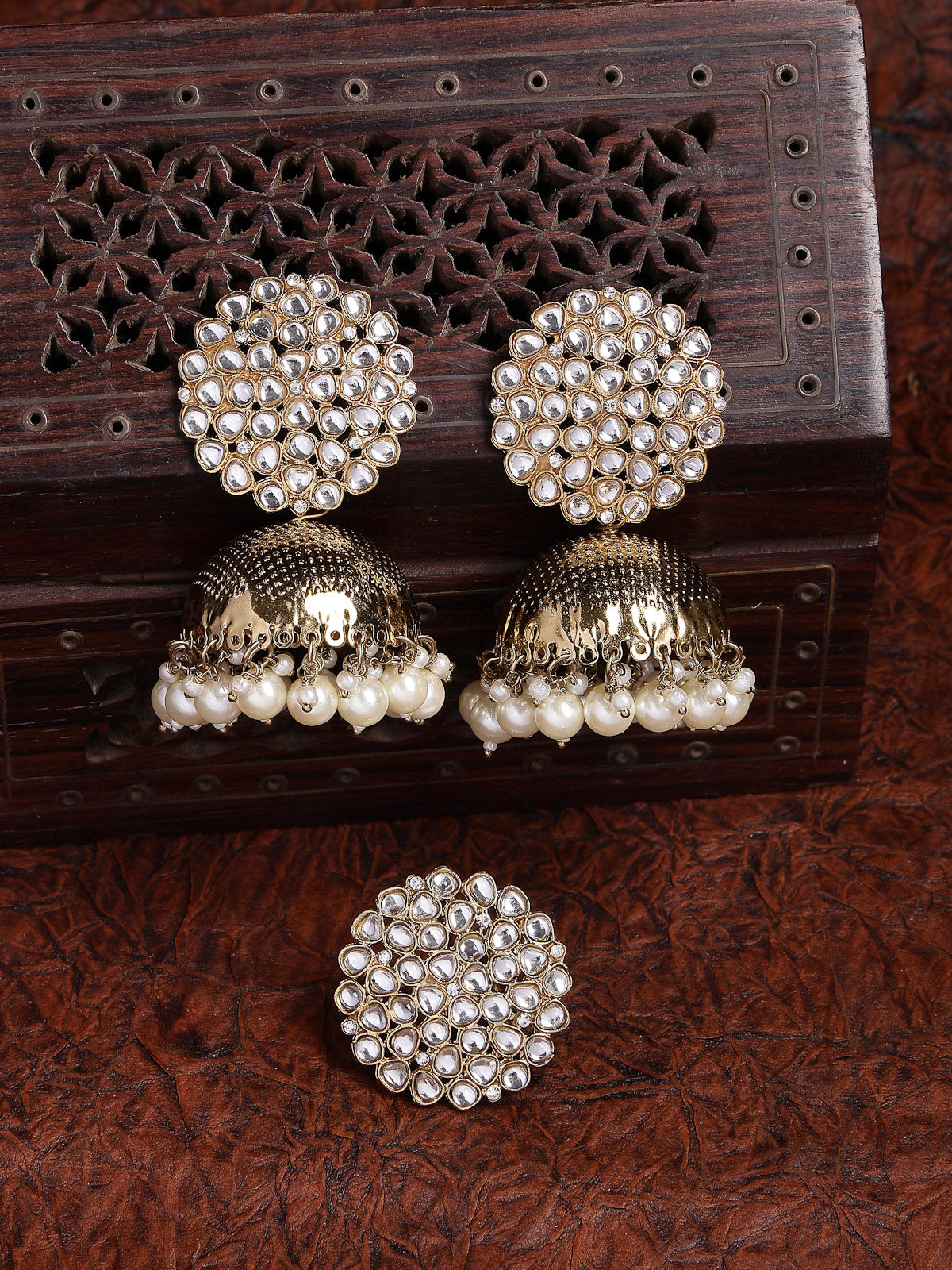 Sukkhi Traditional Fashion Antique Gold Plated Kundan & Pearls Studded Jhumka/Jhumki Earring Ring Combo Set Jewellery for Women & Girls|CBMIX107433