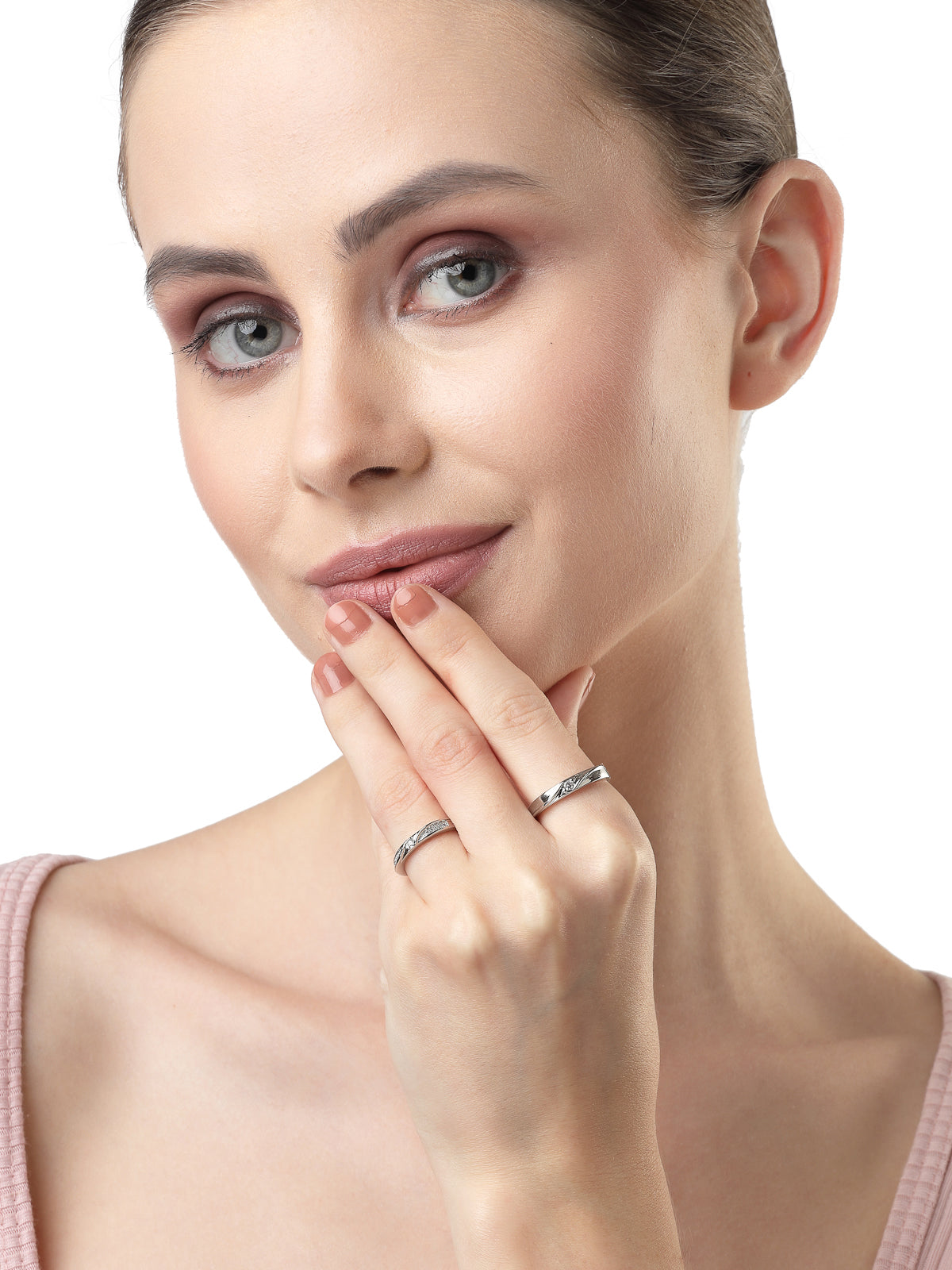 Scintillare by Sukkhi Classic Floral Style Gold Plated with Crystals Stones Studded Studs Earring for Women & Girls Stylish Fashion|Birthday Gift for Girls & Women Anniversary Gift for Wife|E106545