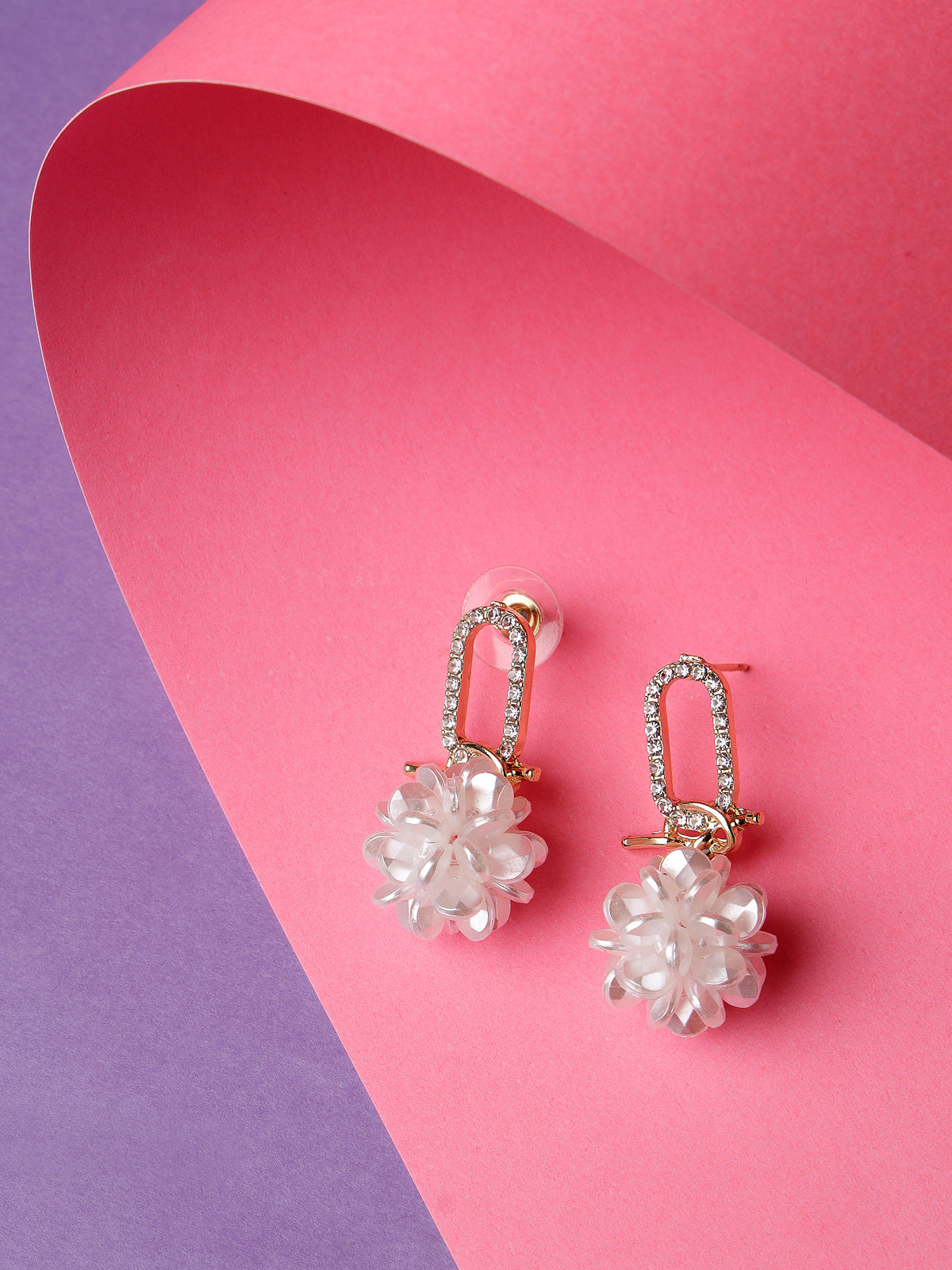 Scintillare by Sukkhi Fancy Fashionable Gold Plated With Crystals Stones Studded Studs Earring for Women & Girls Stylish Fashion|Birthday Gift for Girls & Women Anniversary Gift for Wife|E106546