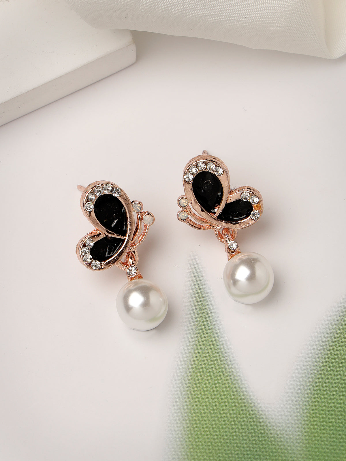 Scintillare by Sukkhi Trendy Gold Plated Crystals Stones Studded & Pearls Black Studs Drop Earring for Women & Girls Stylish Fashion|Birthday Gift for Girls & Women Anniversary Gift for Wife|E106562