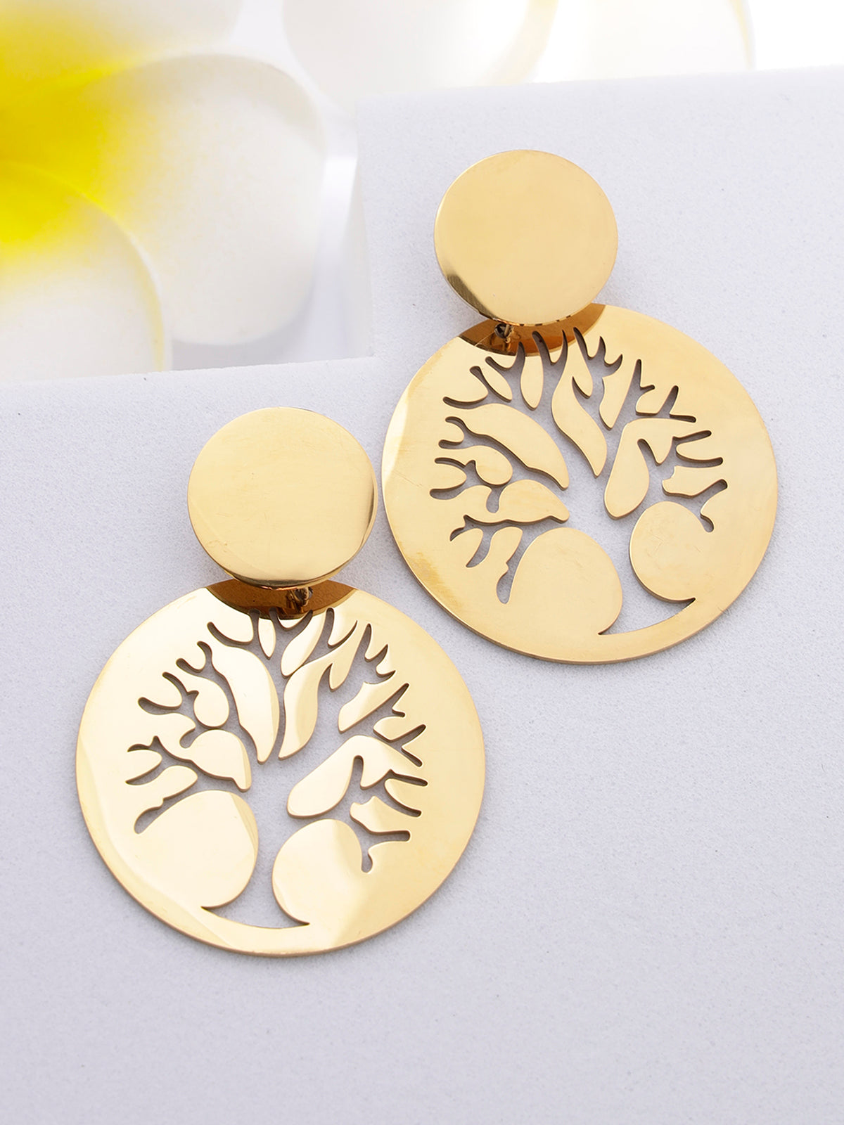 Scintillare By Sukkhi Unique Fashionable 18kGold Plated with Stainless Steel Round Dangler Earring Jewellery for Women & Girls|Anti Tarnish Jewellery |Gifts for Wife Girlfriend Mother Sister|E107002