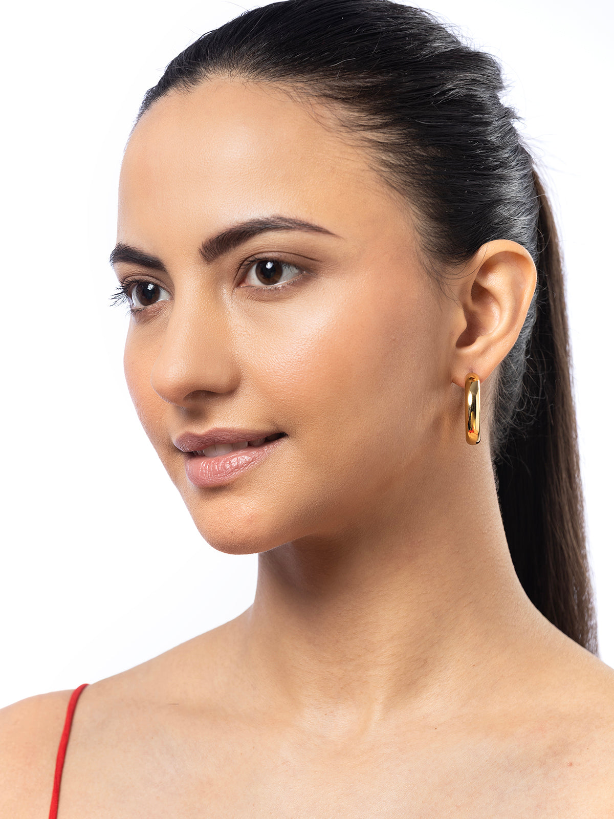 Scintillare By Sukkhi Gold Plated with Stainless Steel Small Hoop Bali Korean Fashion Earring Jewellery for Women & Girls|Anti Tarnish Jewellery|Gifts for Wife Girlfriend Mother Sister|E107035