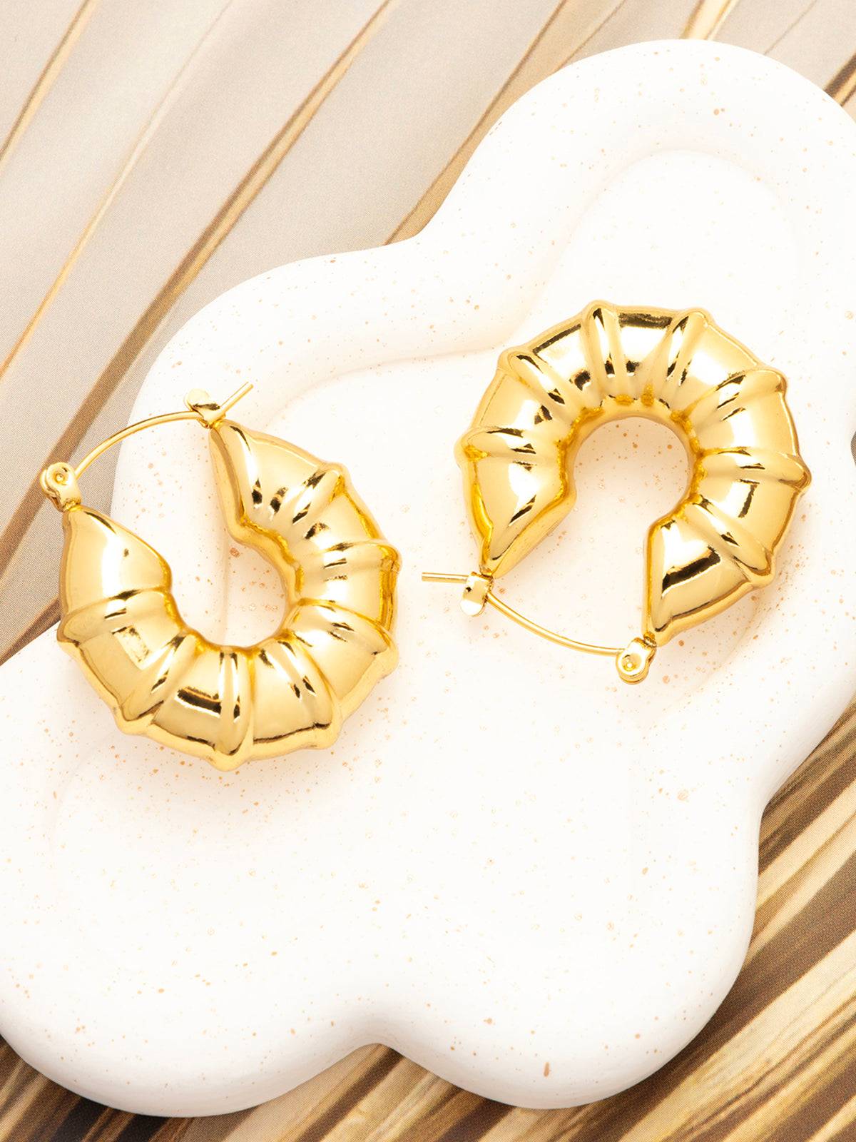 Scintillare By Sukkhi Unique 18k Gold Plated with Stainless Steel Small Hoop Bali Korean Fashion Earring Jewellery for Women & Girls|Anti Tarnish Jewellery|Gifts for Wife Girlfriend Mother|E107036