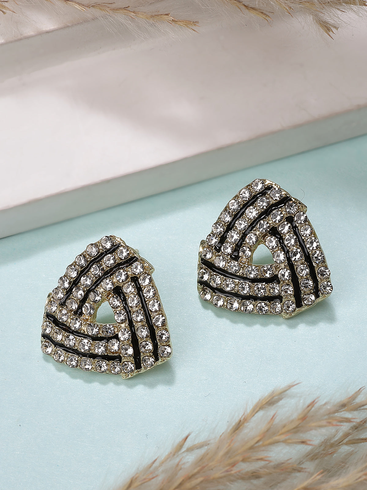 Scintillare By Sukkhi Fashion-Forward Latest Stylish Gold Plated Crystal Diamond Studded Studs Earrings for Women & Girls|Pair of 1|Gifts for Wife Girlfriend Mother Sister|E107282