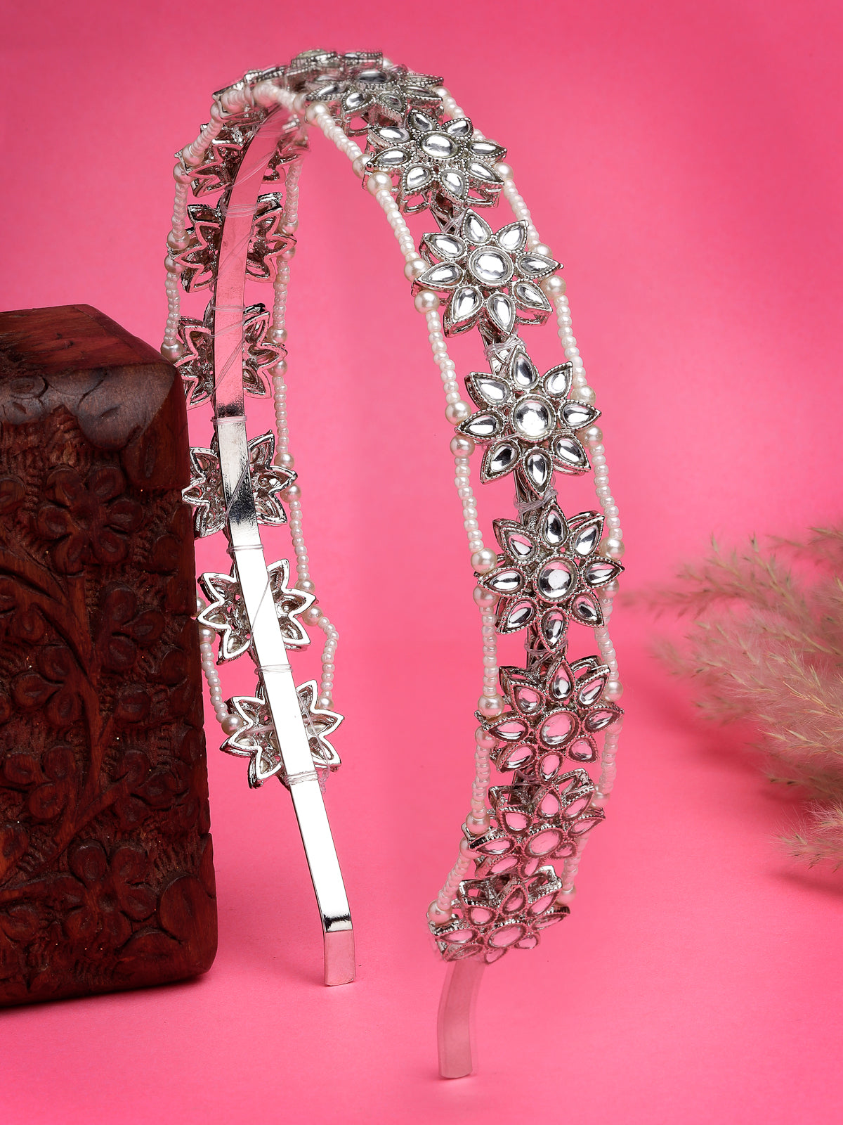 Sukkhi Latest Traditional Fashion Silver Phodium Plated with Kundan & Pearl Beaded Matha Patti, Sheesh Patti, Hair Band Hair Accessories Jewellery for Womens & Girls |Pack of 1|HBND106852