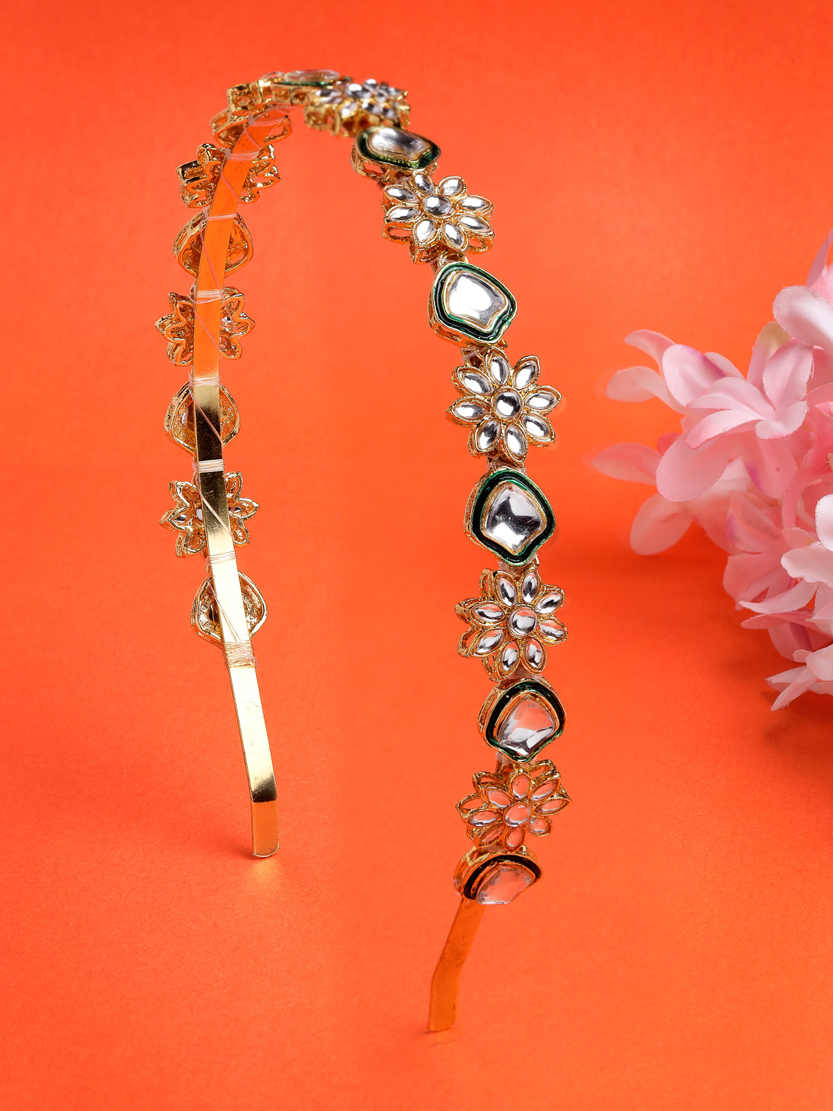 Sukkhi Attractive Floral Gold Plated Kundan Studded with Green Meenakari Work Gold Hair Band Matha Patti, Sheesh Patti, Hair Accessories Jewellery for Womens & Girls | Pack of 1 |HBND106854