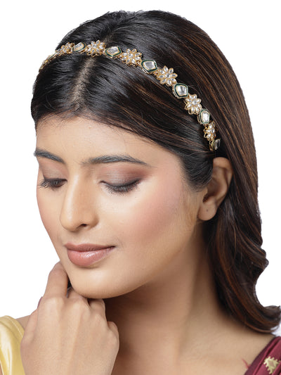 Sukkhi Attractive Floral Gold Plated Kundan Studded with Green Meenakari Work Gold Hair Band Matha Patti, Sheesh Patti, Hair Accessories Jewellery for Womens & Girls | Pack of 1 |HBND106854