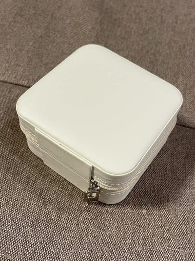 Scintillare By Sukkhi Jewellery Organiser PU Leather Zipper Portable Storage Box Case with Dividers Container for Rings, Earrings, Necklace Home Organizer JB107108