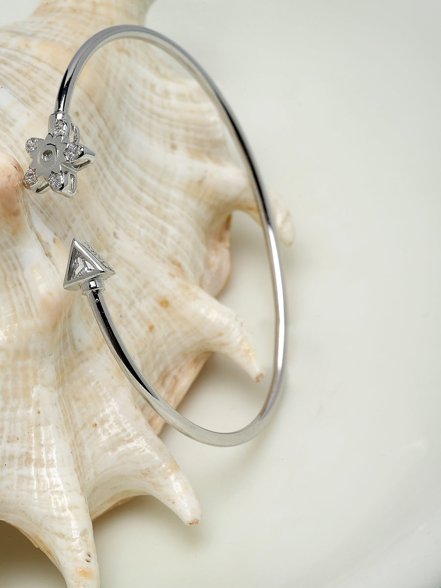 Pissara by Sukkhi Delightly 925 Sterling Silver Floral Shaped Cubic Zirconia Kada Bangle Bracelets For Women & Girls|with Authenticity Certificate, 925 Stamp & 6 Months Warranty K105182