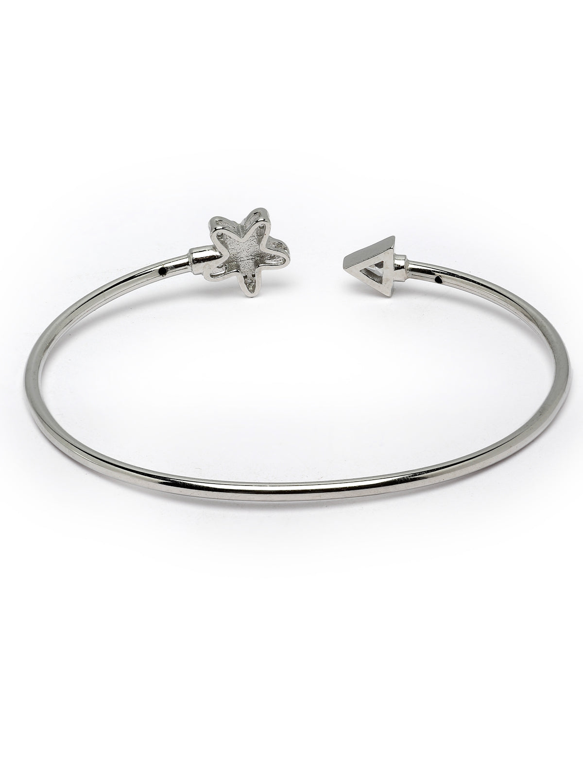Pissara by Sukkhi Delightly 925 Sterling Silver Floral Shaped Cubic Zirconia Kada Bangle Bracelets For Women & Girls|with Authenticity Certificate, 925 Stamp & 6 Months Warranty K105182