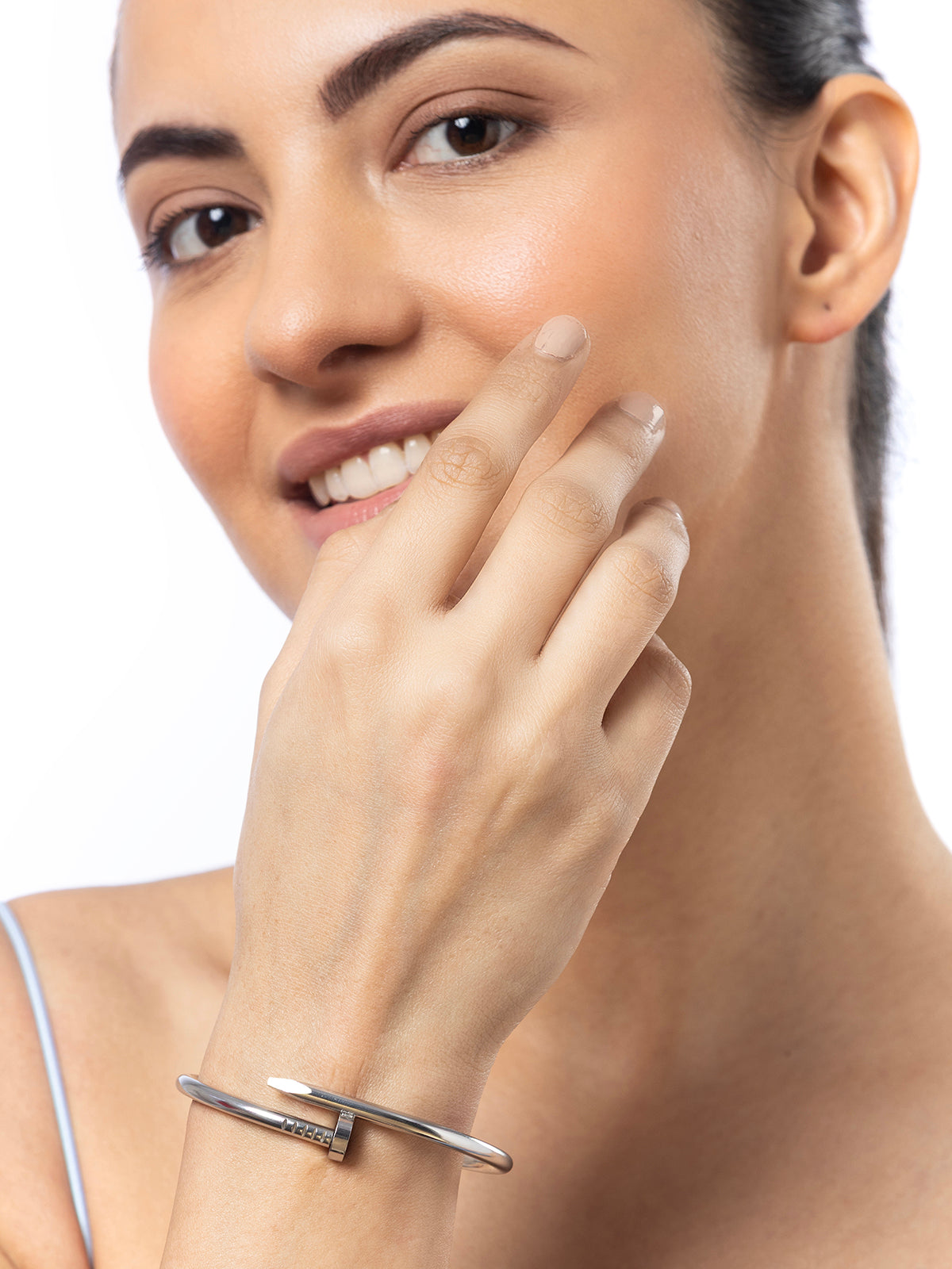 Scintillare By Sukkhi Modern Fashionable Rhodium Plated with Stainless Steel Openable Kada Bracelet Jewellery for Women & Girls|Anti Tarnish Jewellery|Gifts for Wife Girlfriend Mother Sister|K107048