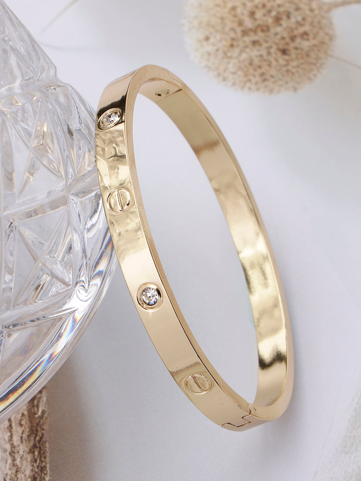 Scintillare By Sukkhi Classy Gold Plated with Stainless Steel & Crystal Stones Openable Oval Kada Bracelet Jewellery for Women & Girls|Anti Tarnish Jewellery|Gifts for Wife Girlfriend Mother|K107057
