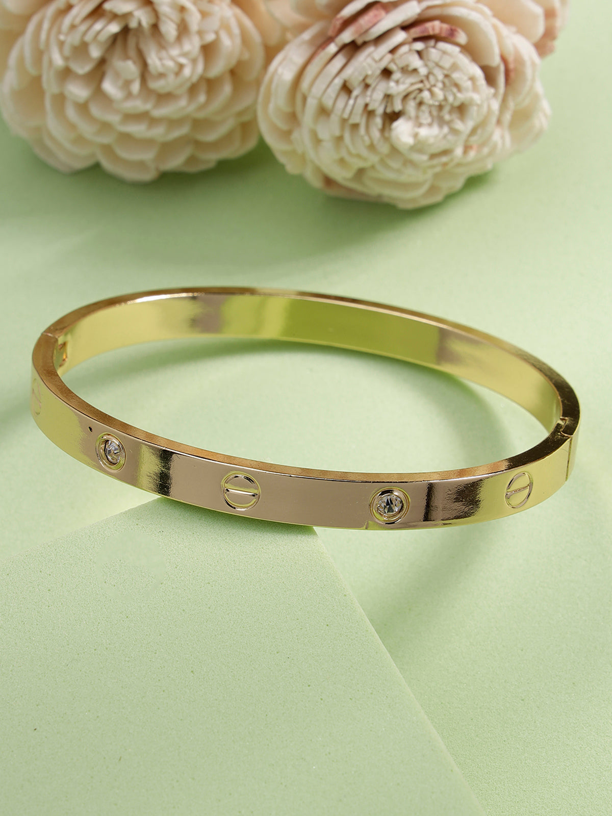 Scintillare By Sukkhi Classy Gold Plated with Stainless Steel & Crystal Stones Openable Oval Kada Bracelet Jewellery for Women & Girls|Anti Tarnish Jewellery|Gifts for Wife Girlfriend Mother|K107057