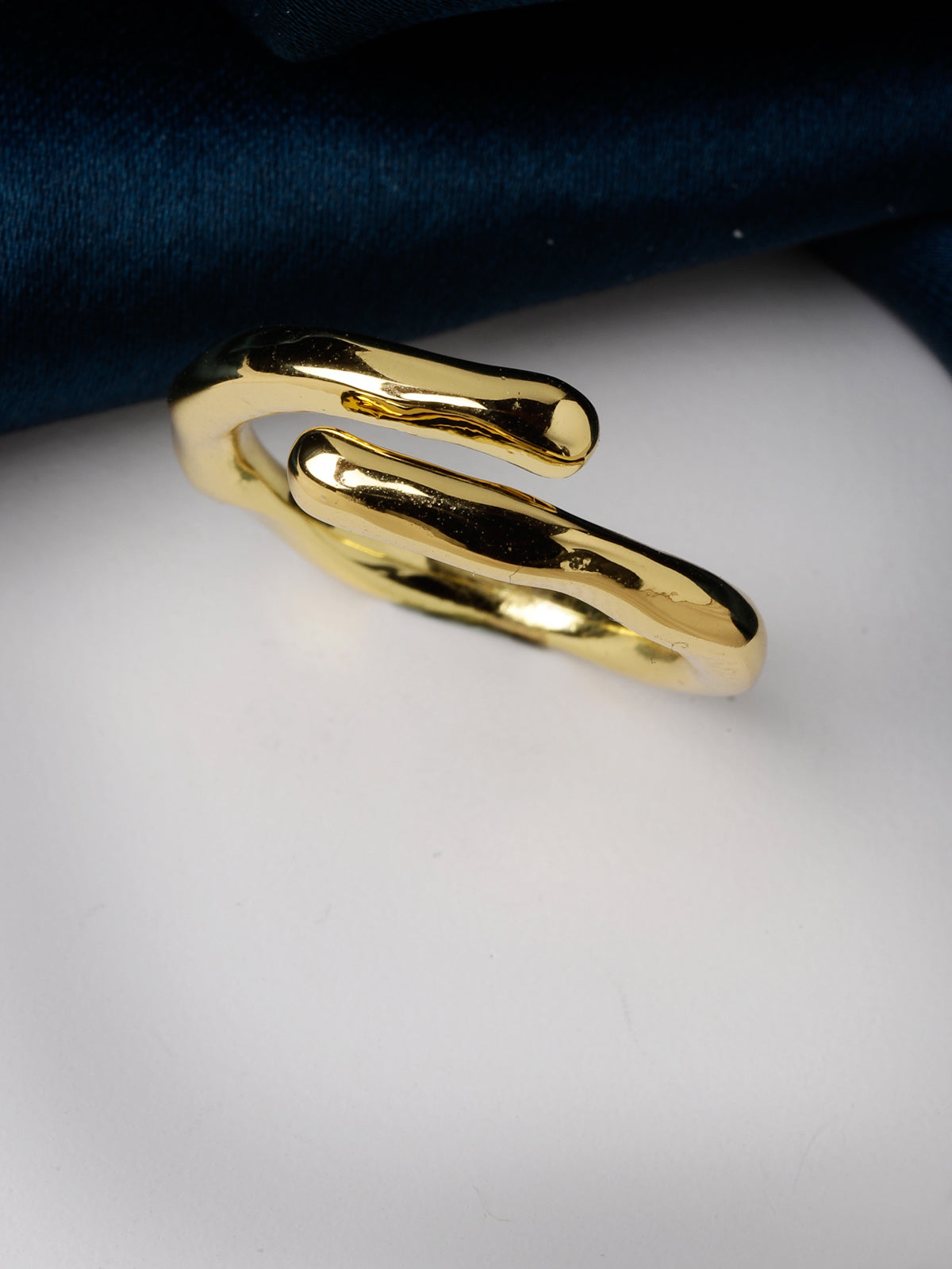 Scintillare by Sukkhi Delicate Rhodium Plated Silver American Diamonds Studded Finger Rings for Women & Girls | Valentine Gifts Collection|LR106711