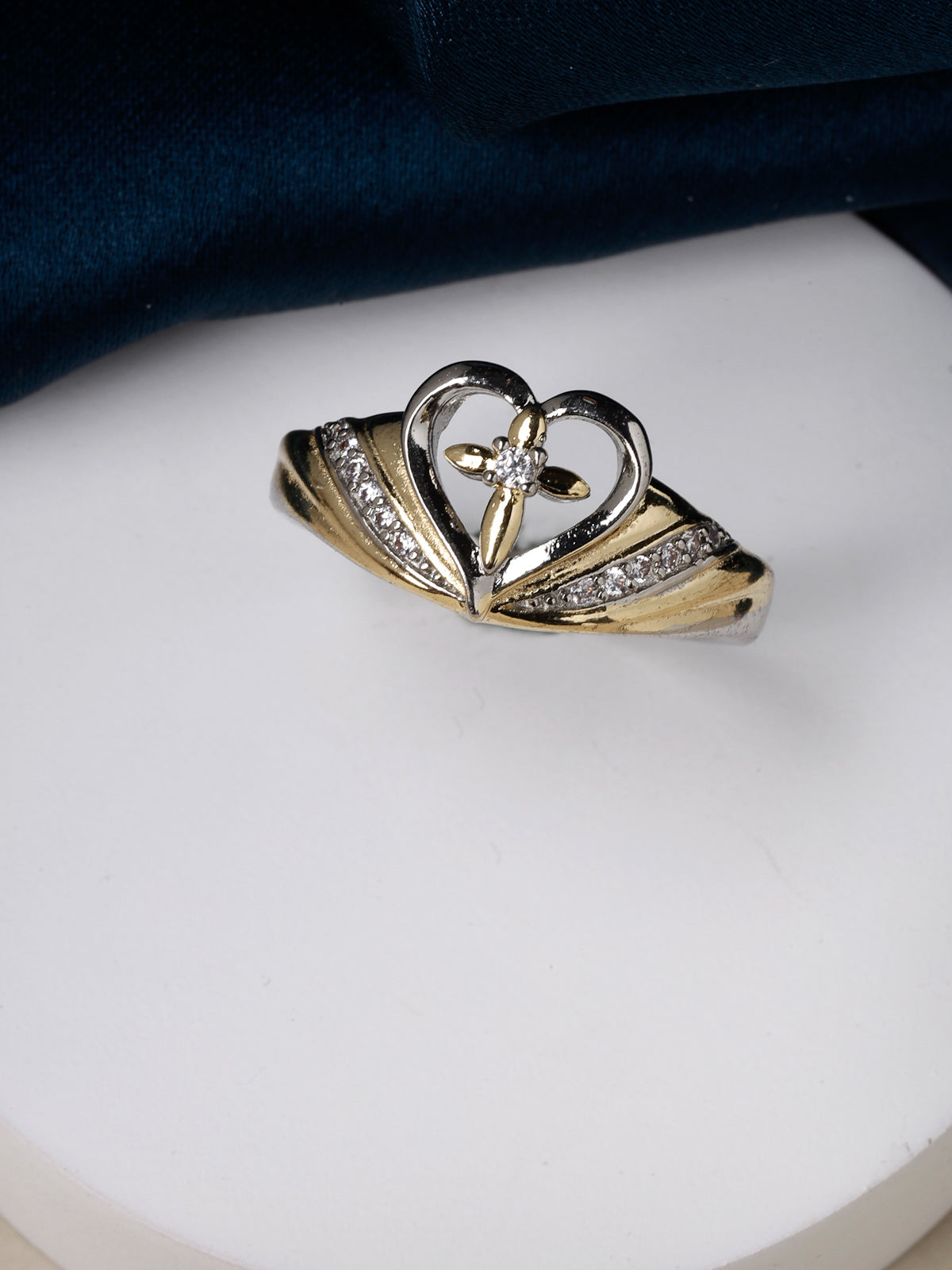 Scintillare by Sukkhi Trendy Gold Plated Adjustable Finger Ring for Women & Girls | Gifts Collection|LR106771