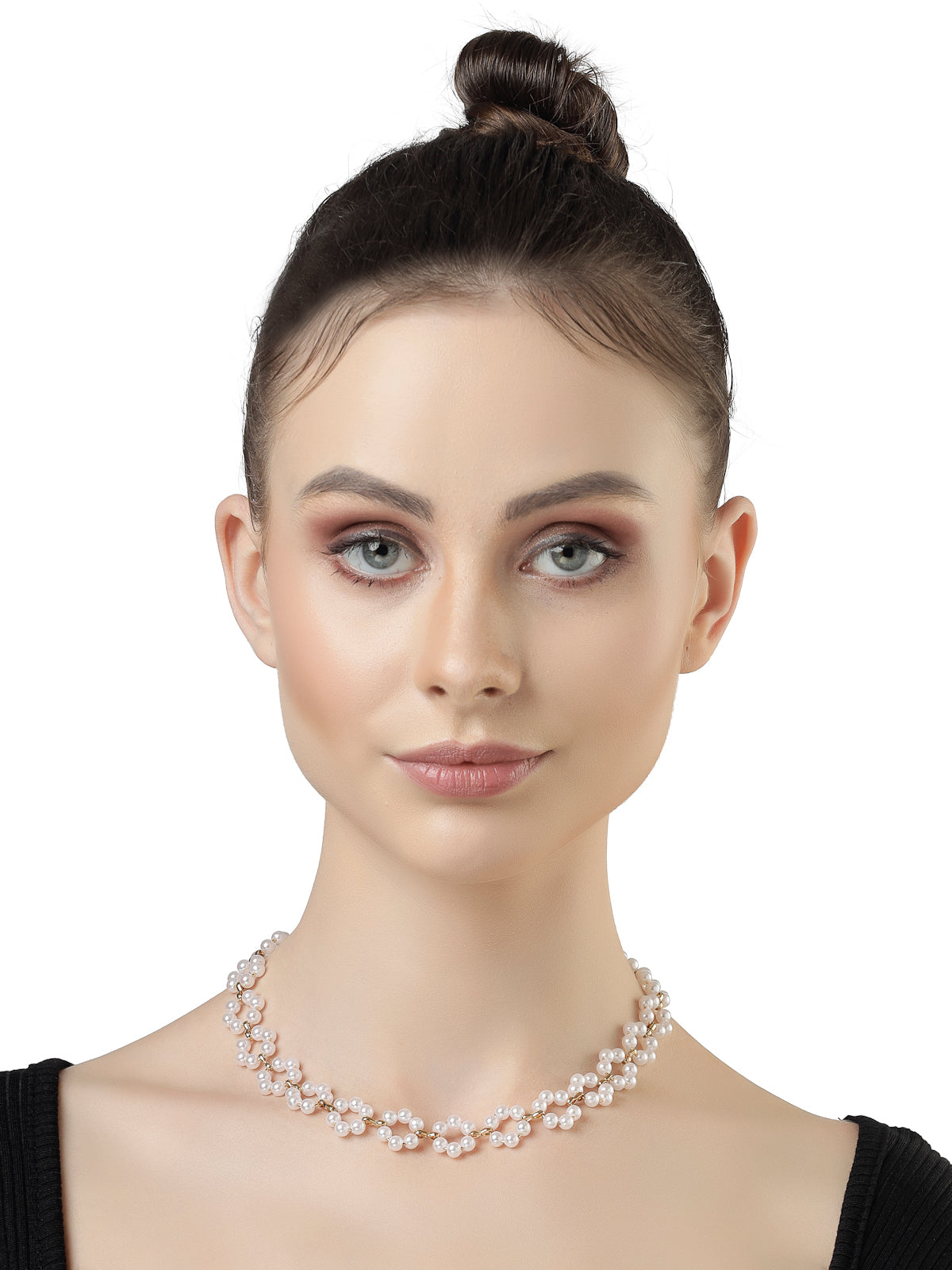 Scintillare by Sukkhi Latest Fashionable Gold Plated Chain Pendant Mininal Contemporary Necklace for Women & Girls |Birthday Gift for Girls And Women Anniversary Gift for Wife|N106577