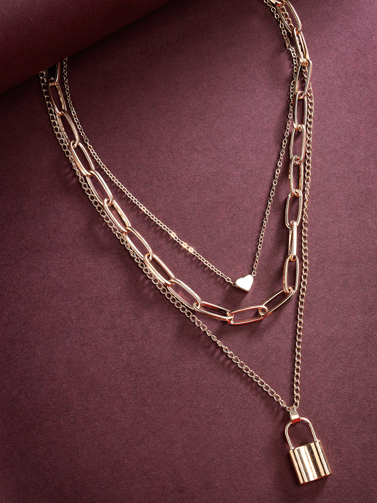 Scintillare by Sukkhi Western Style Gold Plated Heart Lock Pendant Necklace for Women & Girls |Birthday Gift for Girls And Women Anniversary Gift for Wife| Gifts Collection|N106612