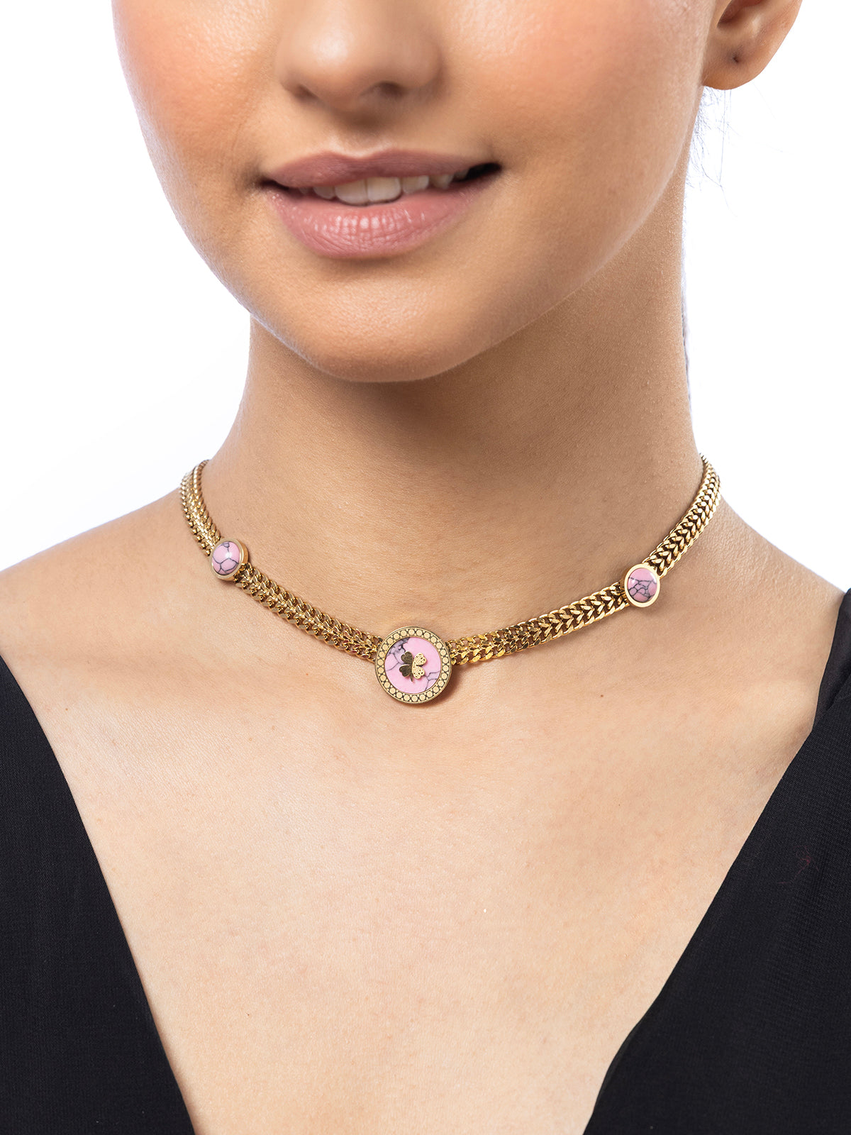 Scintillare By Sukkhi Creative Gold Plating with Stainless Steel Chunky Chain Pendant Necklace Jewellery for Women & Girls|Anti Tarnish Jewellery|Gifts for Wife Girlfriend Mother Sister|N107018