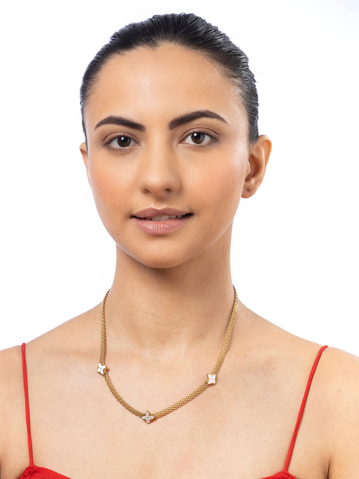 Scintillare By Sukkhi Chunky 18k Gold Plated Crystal Stones Stainless Steel Chain Pendant Necklace Jewellery for Women & Girls|Anti Tarnish Jewellery|Gifts for Wife Girlfriend Mother Sister|N107067