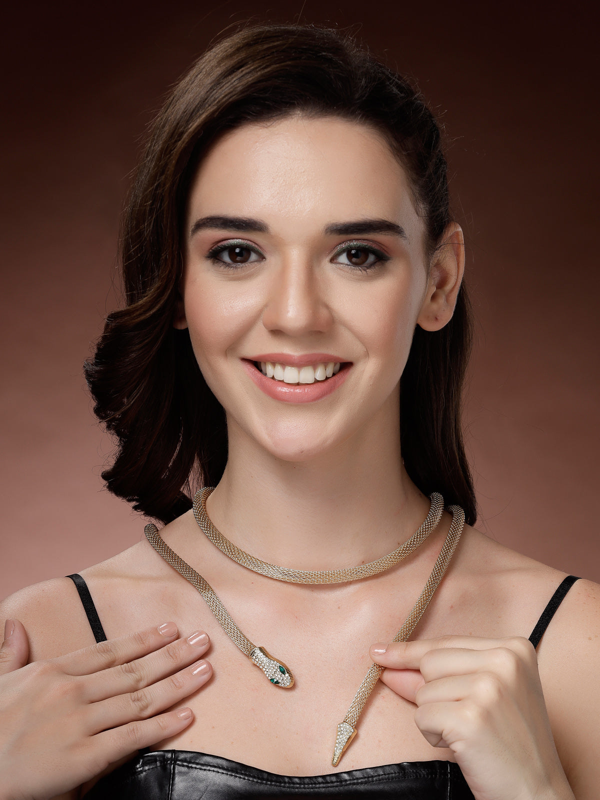 Scintillare By Sukkhi Unique Latest Stylish Crystal Embellishment Gold Choker Necklace for Women & Girls With Two In One Stylish Serpent Accessory Jewellery|N107100