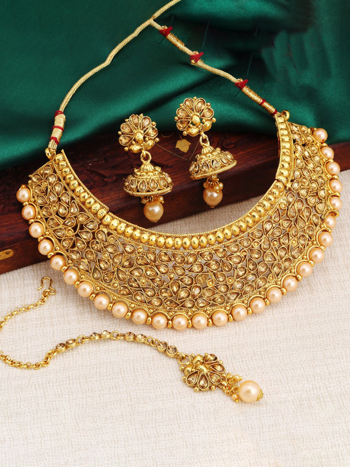 Sukkhi Modish LCT Gold Plated Pearl Choker Necklace Set For Women N72399GLDPHT122017