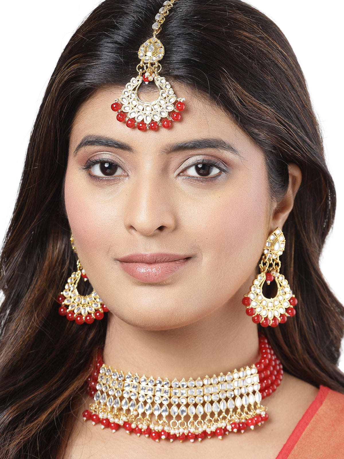 Sukkhi Decent Gold Plated Red Beadded With White Kundan Choker Necklace Set with Dangler Earring & Maangtikka Jewellery Set for Women & Girls|Set of 1|N73502 N73502